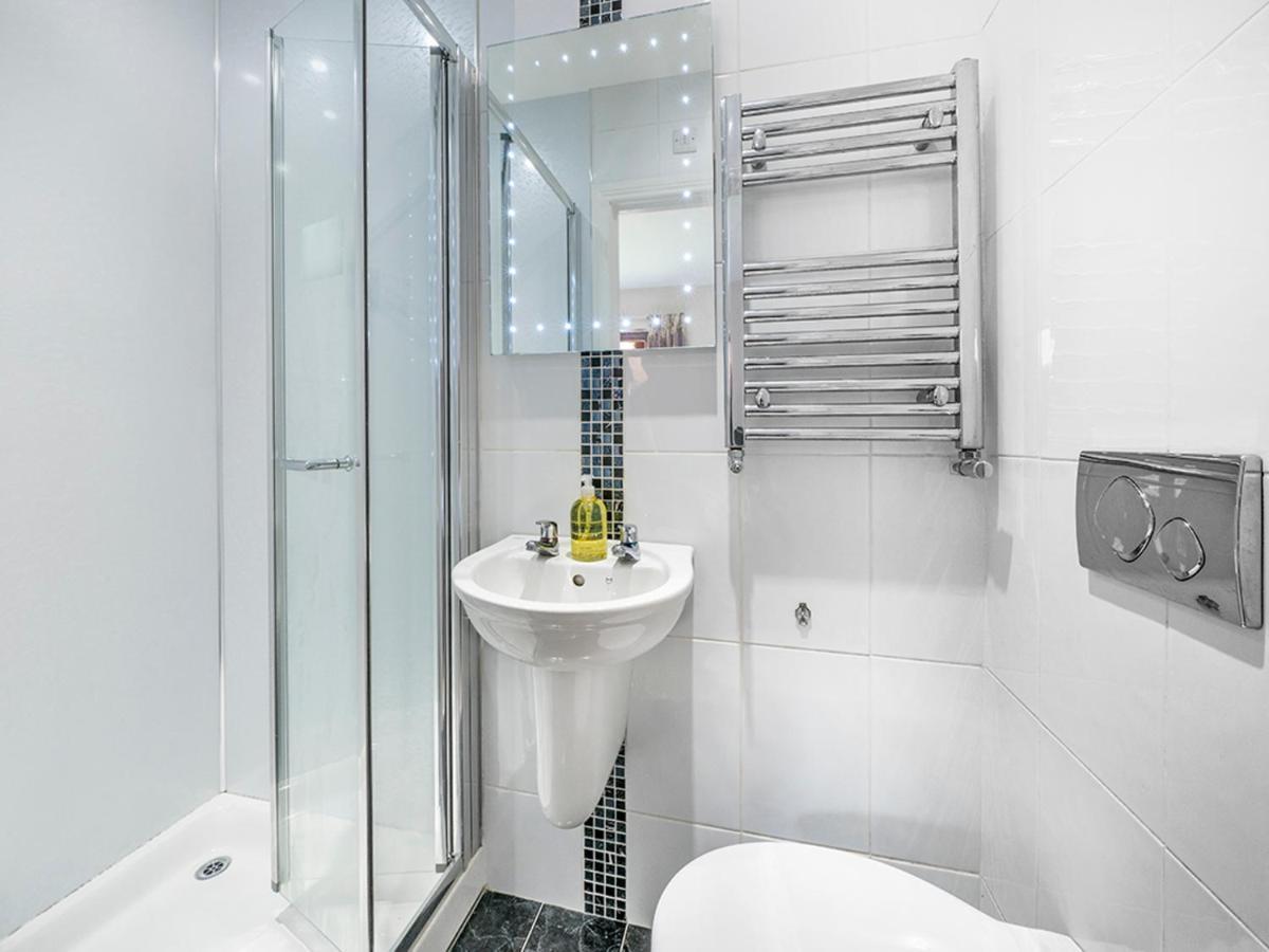 Pass The Keys Stunning 3 Bedroom Apt Leafy South Belfast With Lots Nearby Eksteriør billede